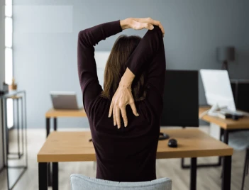 Các bài tập thể dục cho lưng thẳng tốt nhất cho dân văn phòng